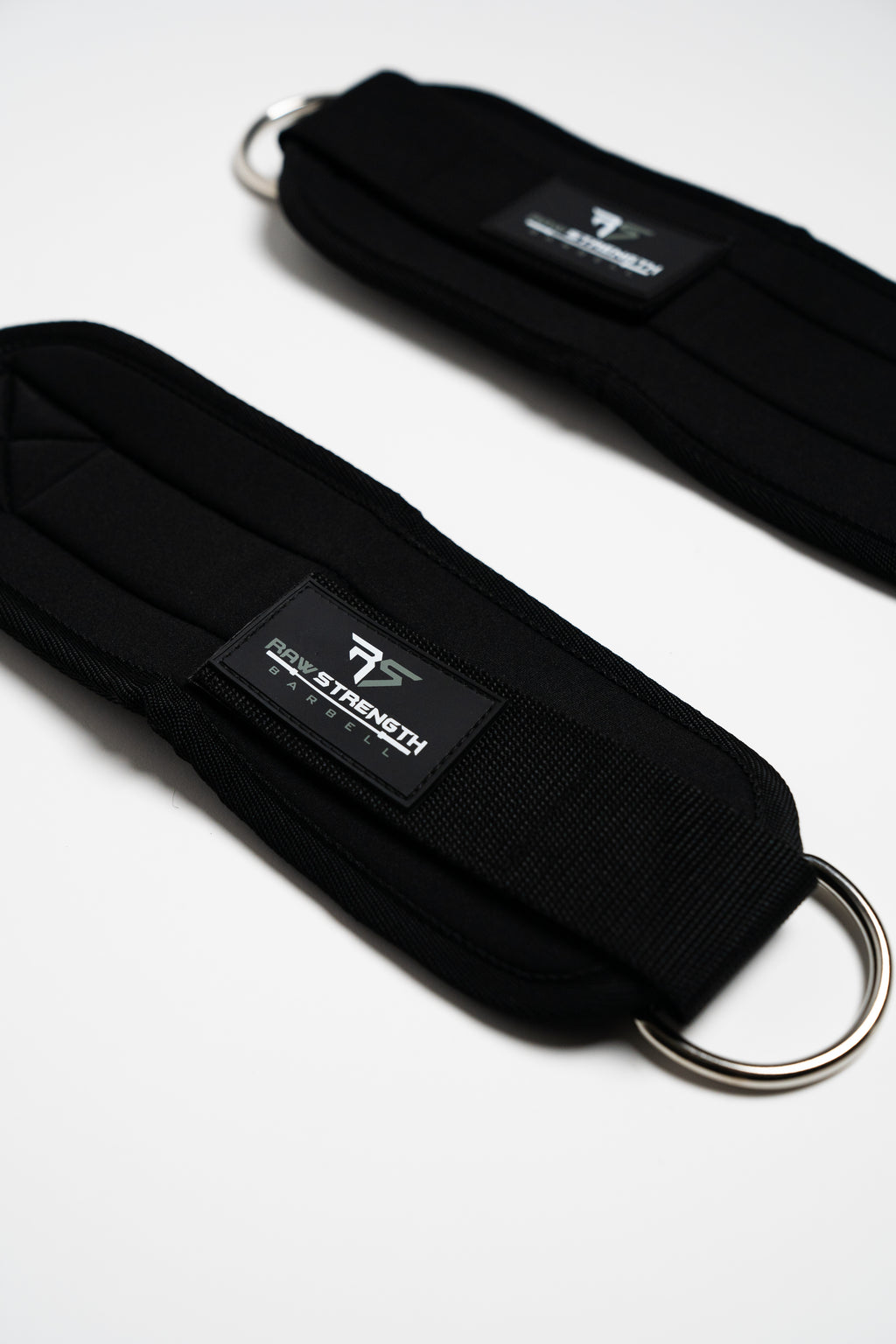 RAW STRENGTH BARBELL LIFTING CUFFS