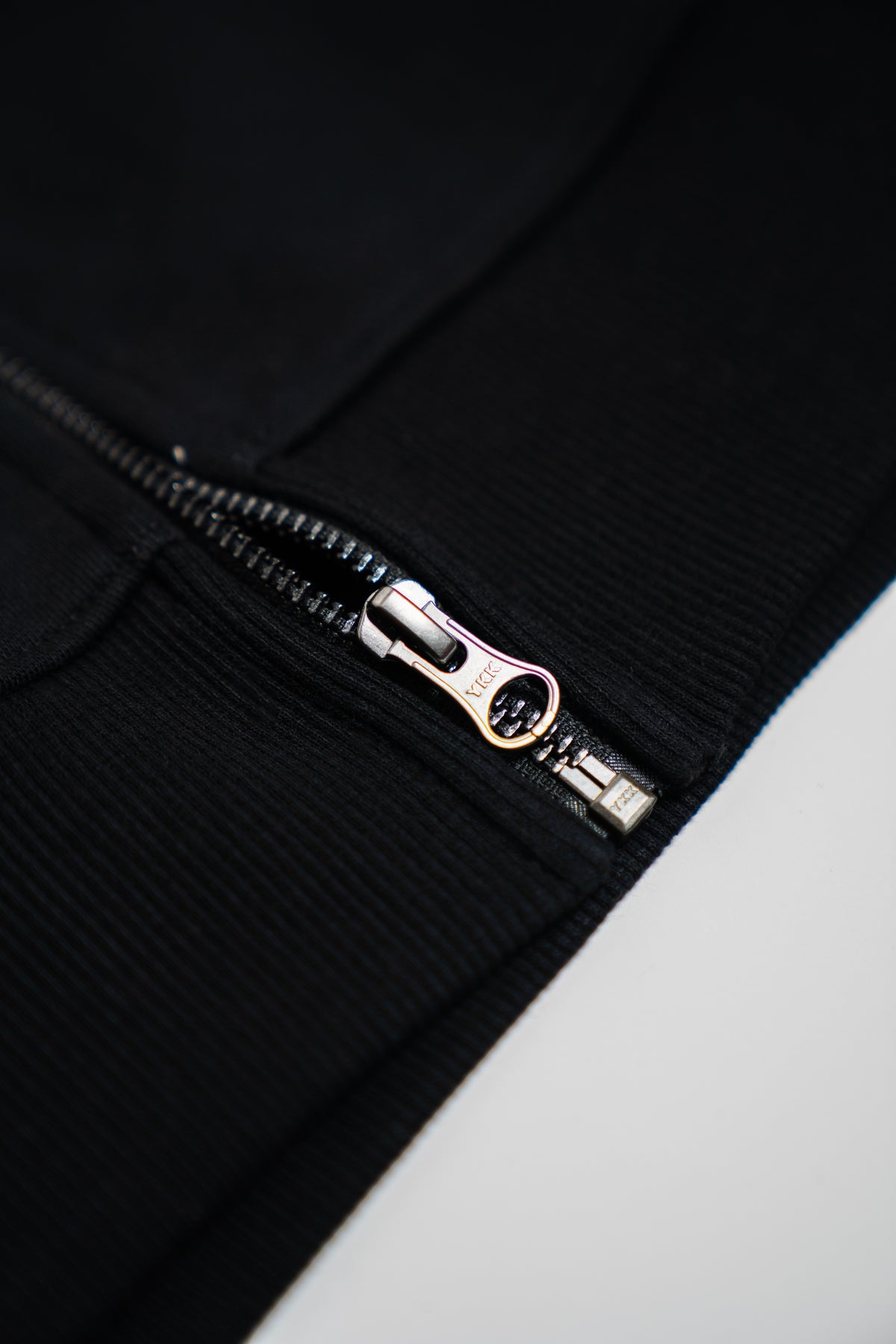 RAW STRENGTH BARBELL UNISEX JET BLACK OVERSIZED ZIP HOODIE