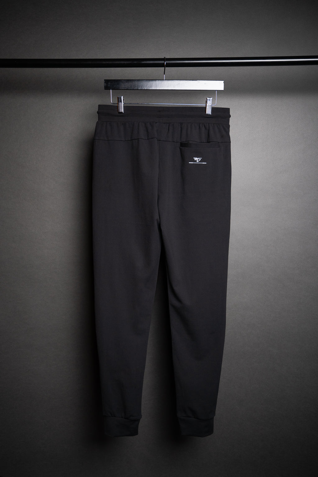 RAW STRENGTH BARBELL UNISEX PERFORMANCE BLACK 4-WAY STRETCH JOGGERS