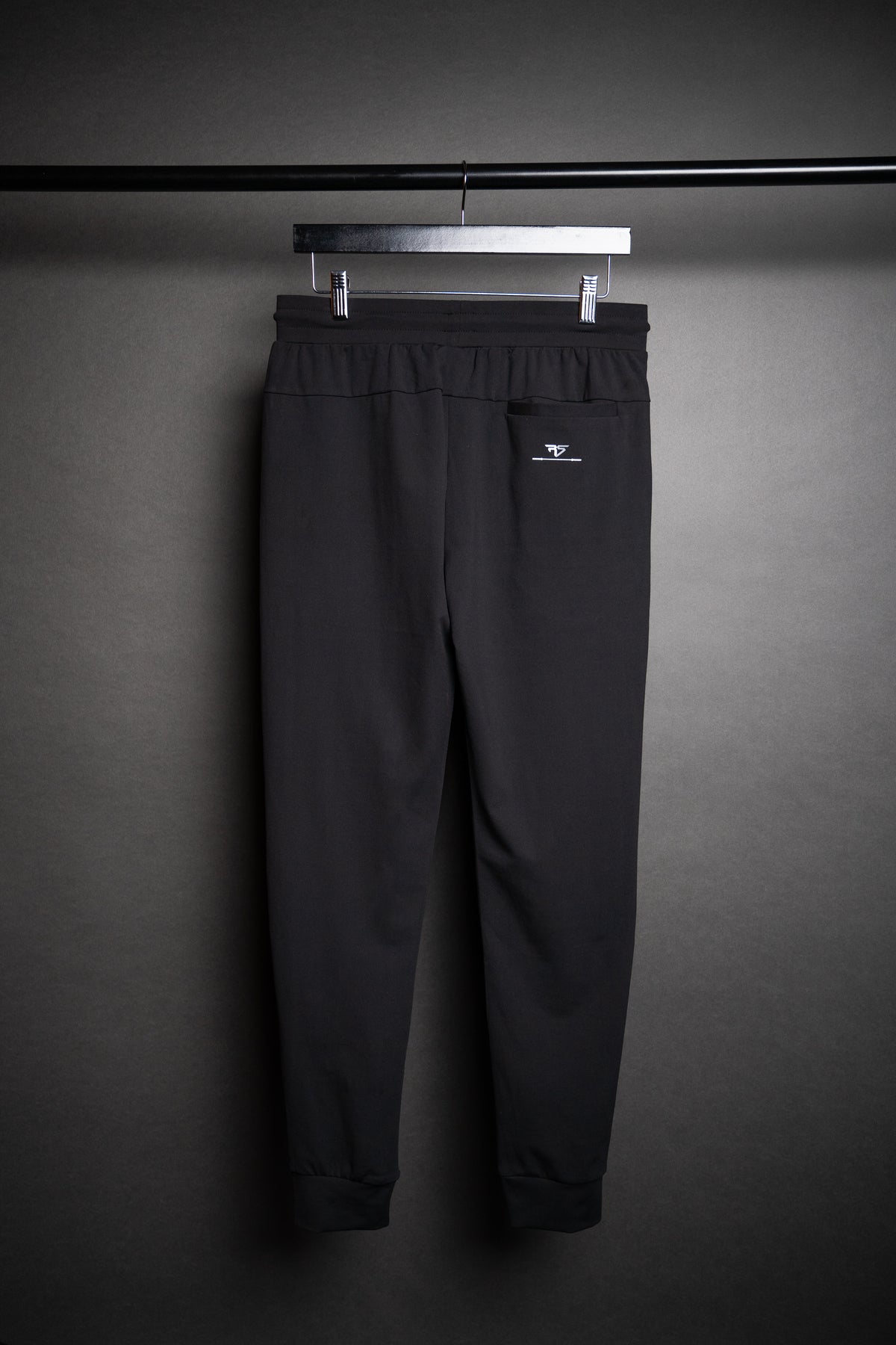 RAW STRENGTH BARBELL UNISEX PERFORMANCE BLACK 4-WAY STRETCH JOGGERS