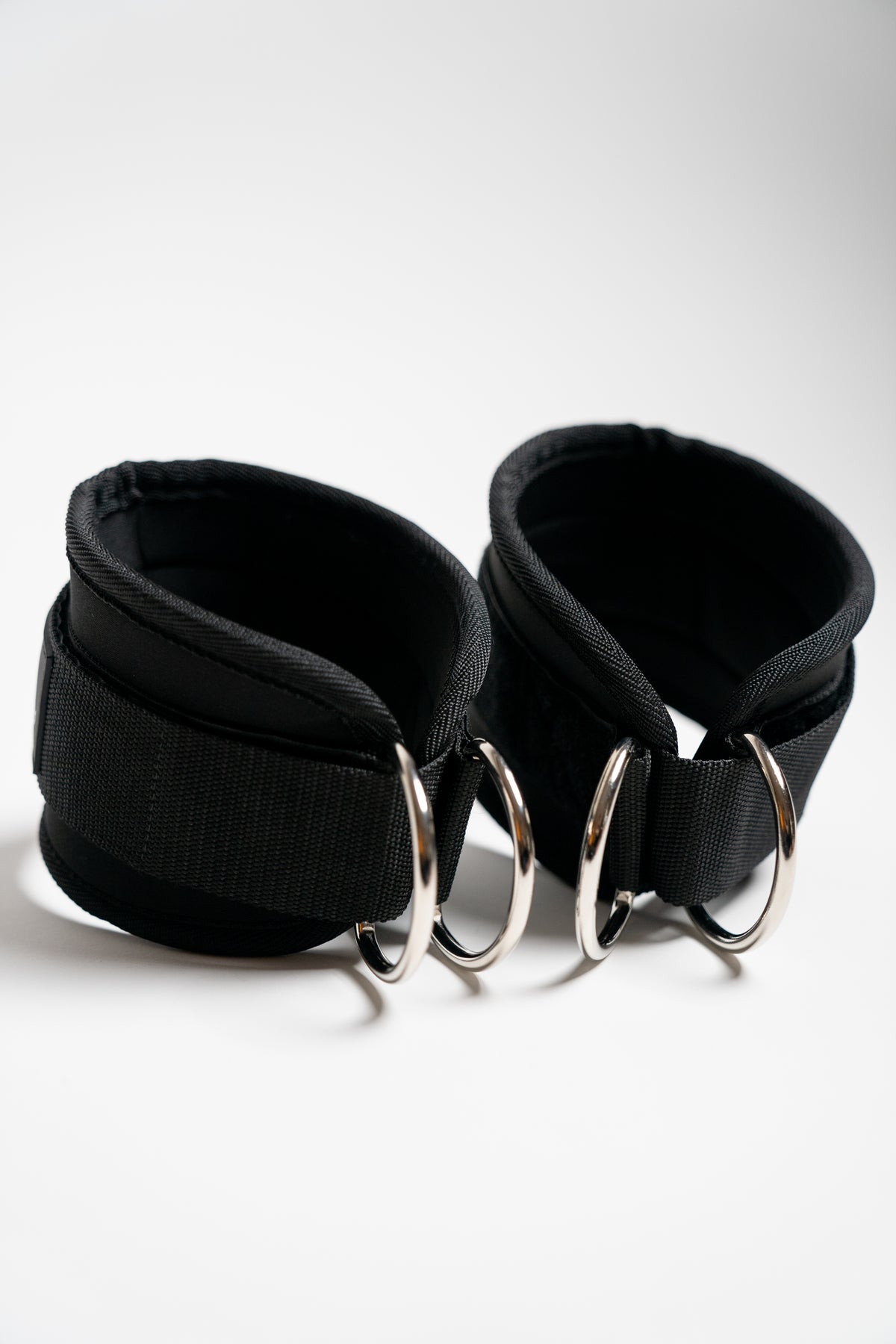 RAW STRENGTH BARBELL GIANT LIFTING CUFFS