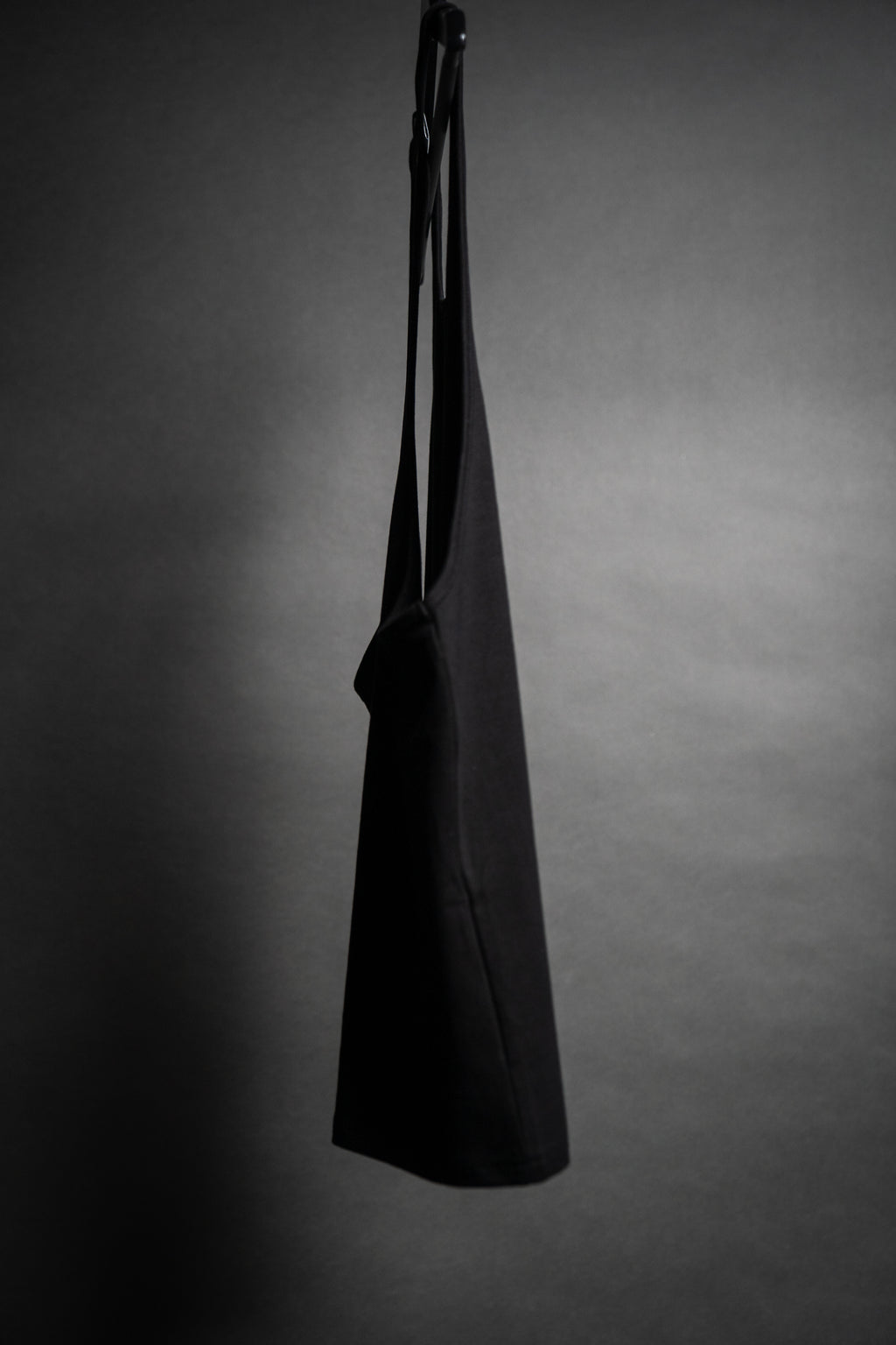 RAW STRENGTH BARBELL ESSENTIALS JET BLACK STRINGER VEST