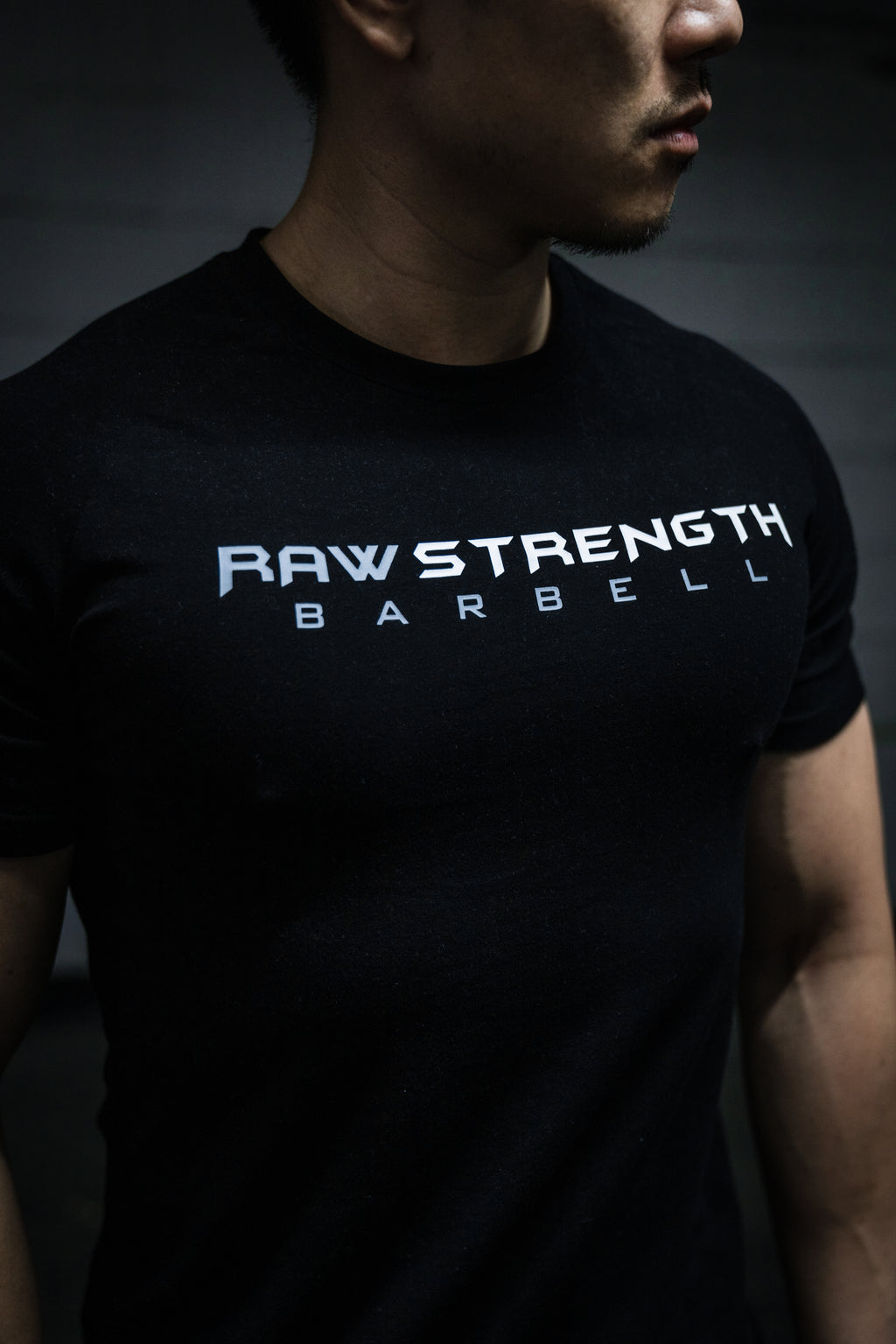 RAW STRENGTH BARBELL UNISEX CLASSIC FITTED TEE