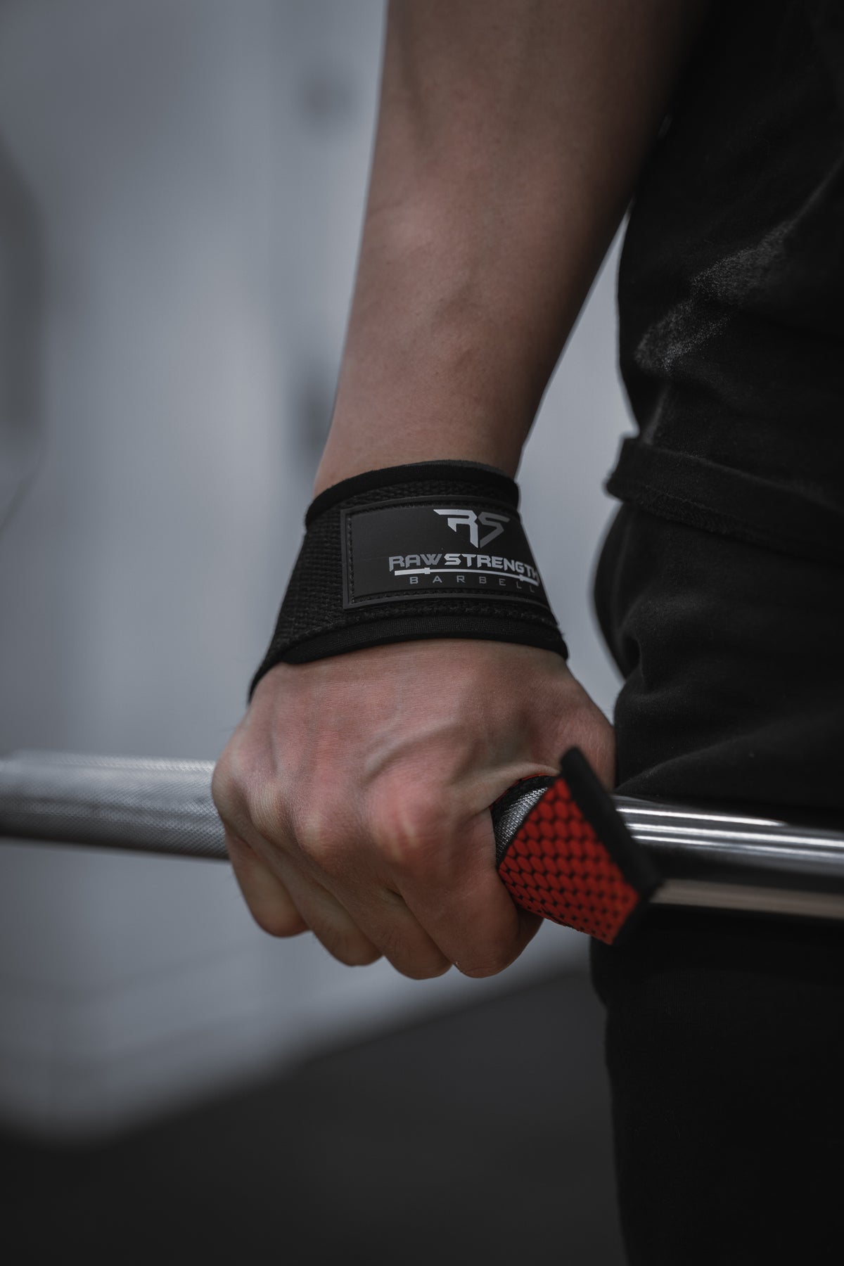 RAW STRENGTH BARBELL RED INFERNO LIFTING STRAPS