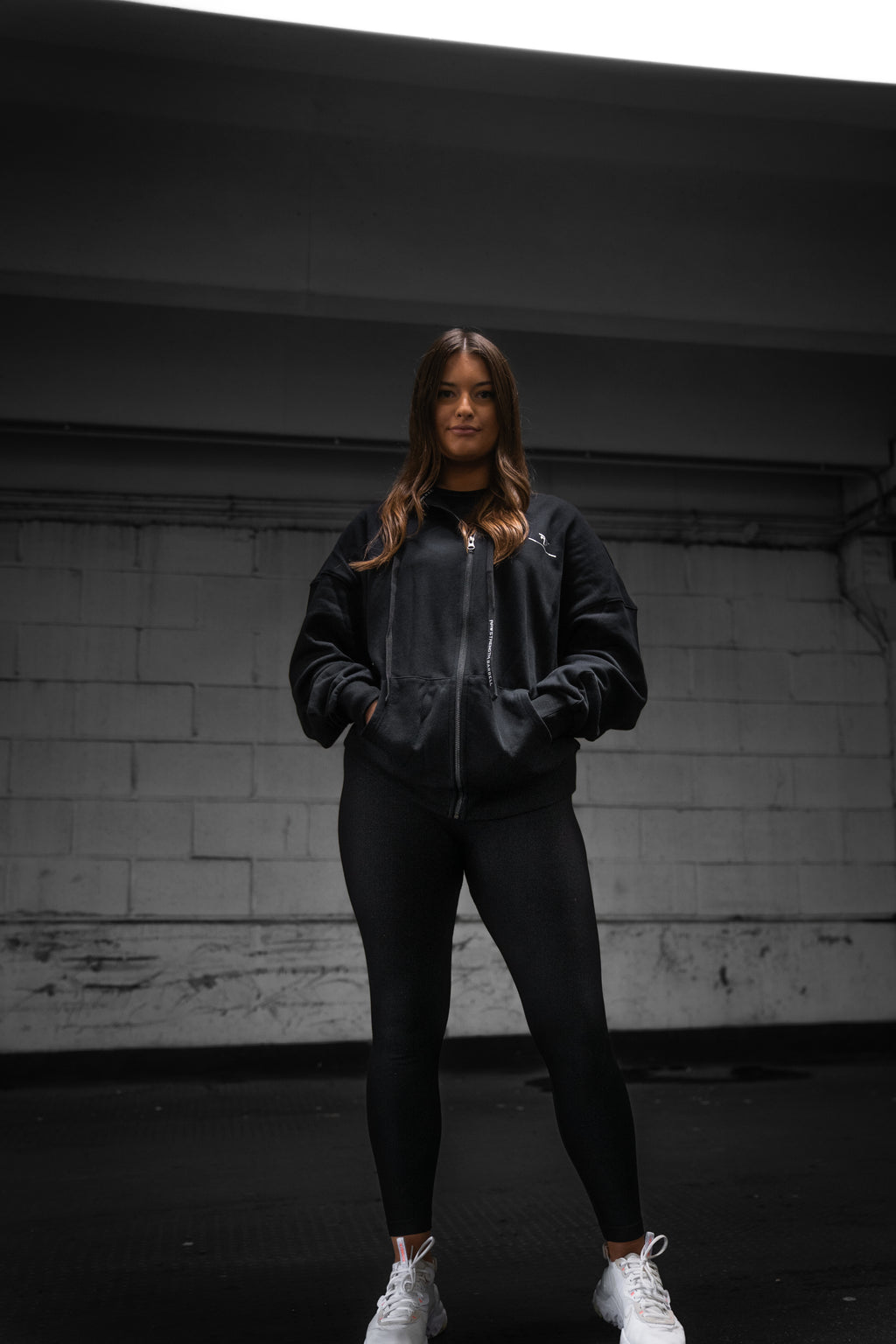 RAW STRENGTH BARBELL UNISEX JET BLACK OVERSIZED ZIP HOODIE