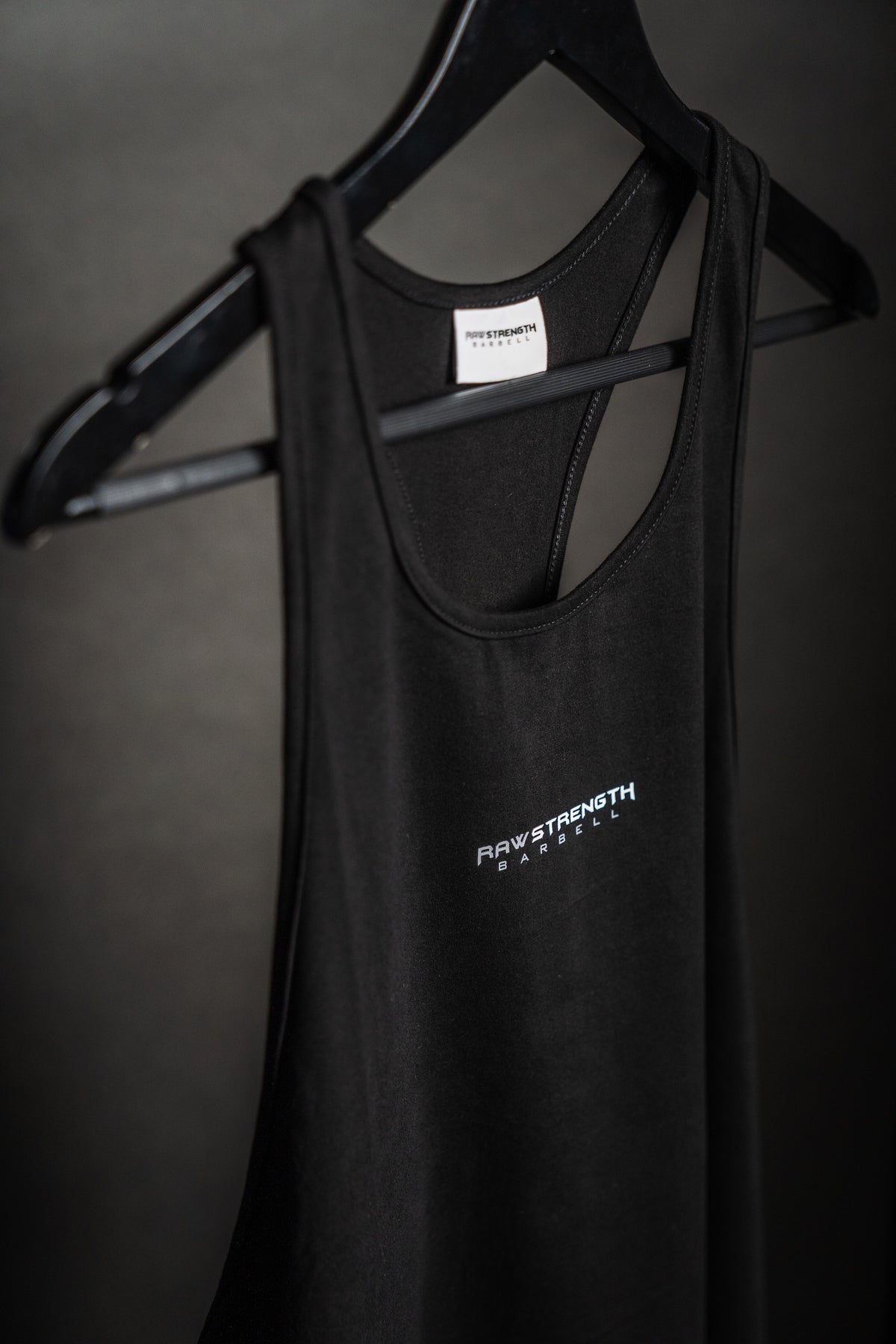 RAW STRENGTH BARBELL ESSENTIALS JET BLACK STRINGER VEST