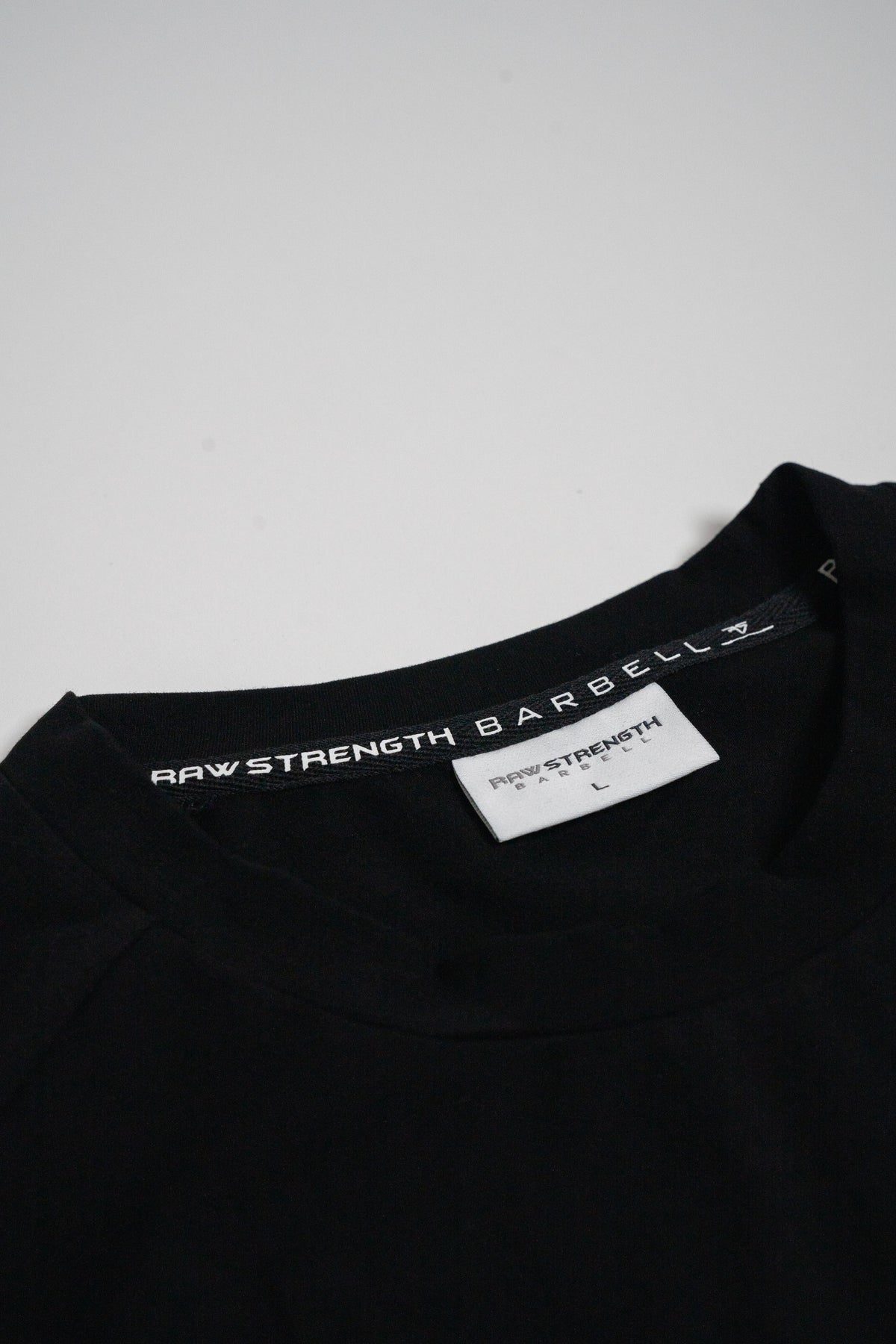 RAW STRENGTH BARBELL UNISEX CLASSIC FITTED TEE