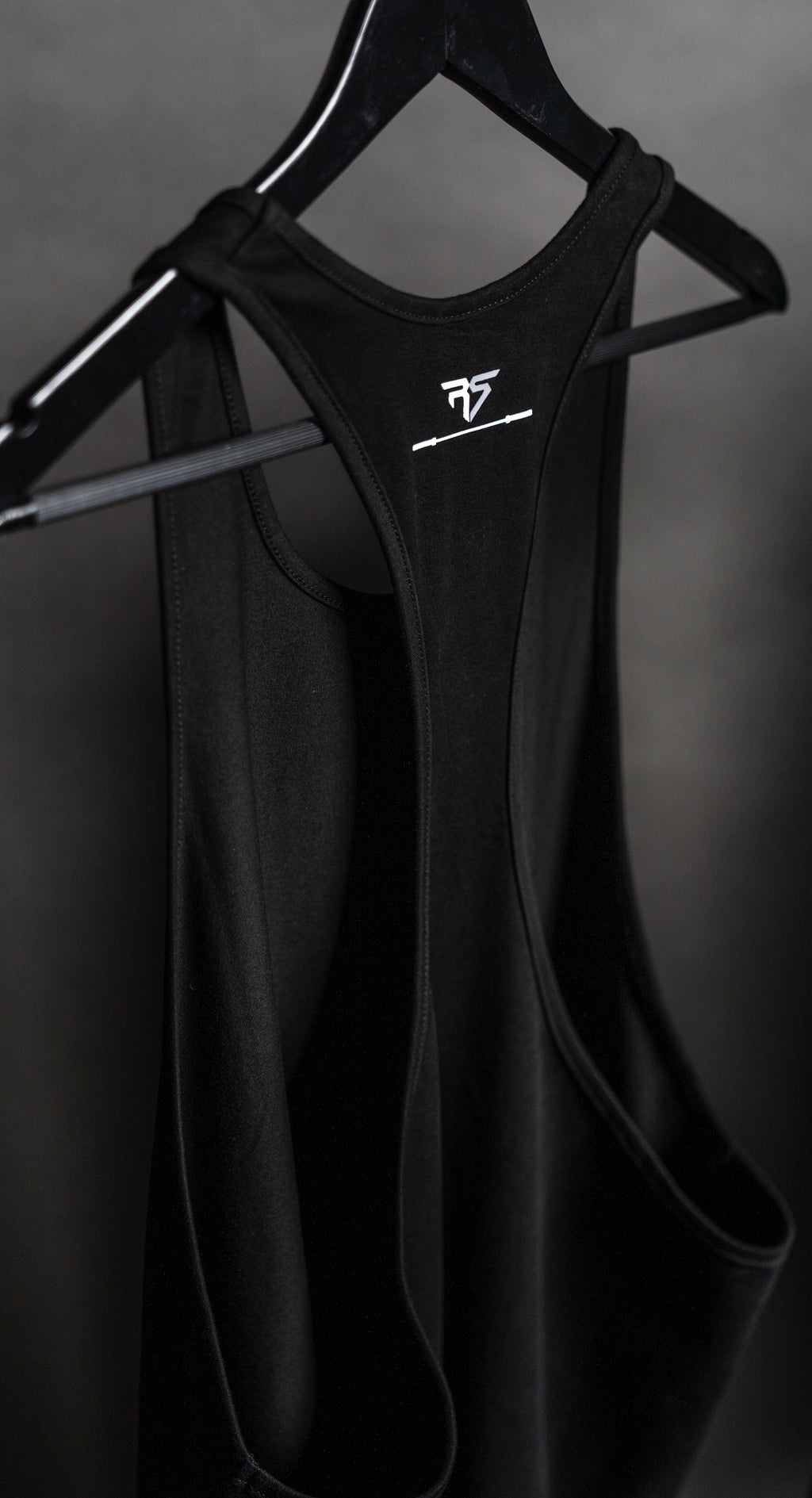 RAW STRENGTH BARBELL ESSENTIALS JET BLACK STRINGER VEST