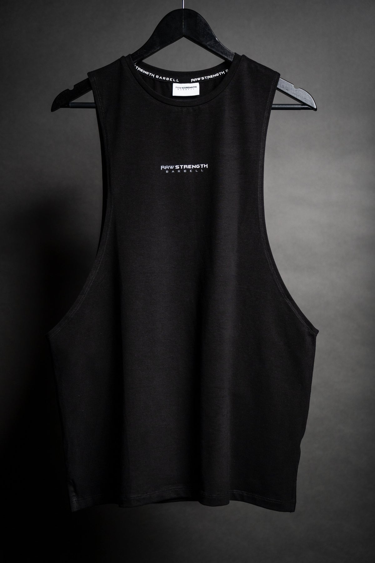 RAW STRENGTH BARBELL ESSENTIALS JET BLACK DROP ARM TANK