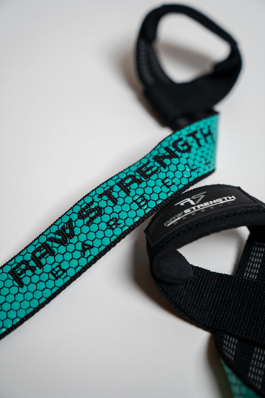 RAW STRENGTH BARBELL GLACIER BLUE LIFTING STRAPS
